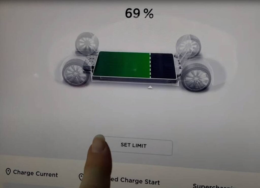 Tesla in car set up charge limit